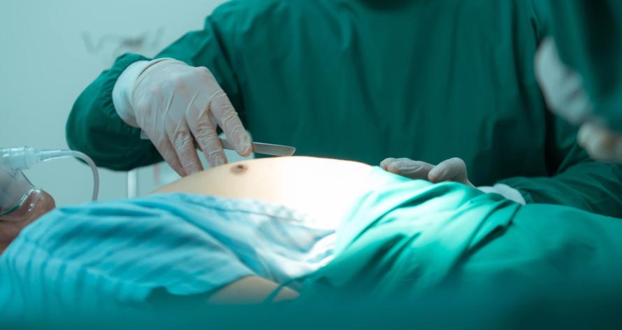 medical-lecturer-in-cardiology-and-medical-team-in-2025-01-07-12-15-59-utc