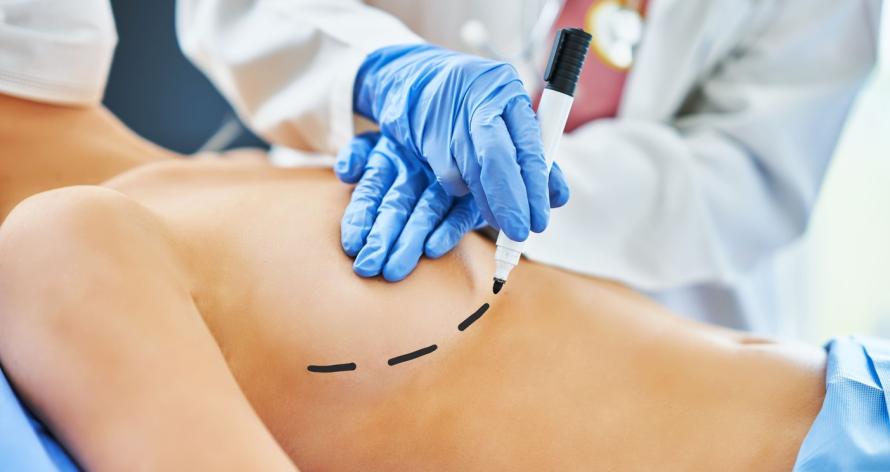 plastic-surgeon-consulting-a-female-patient-2025-01-07-23-26-46-utc